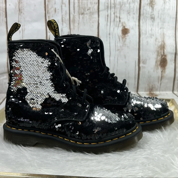 Dr.Martens 1460 Pascal Reversible Flipped Sequin Black/Silver Boots NEW - Picture 3 of 15